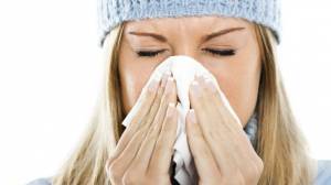 Raffreddore: sintomi, cause e rimedi