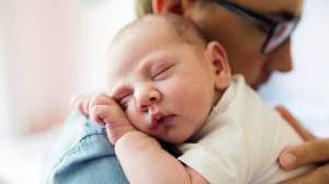 Coliche del neonato: cause, sintomi e rimedi