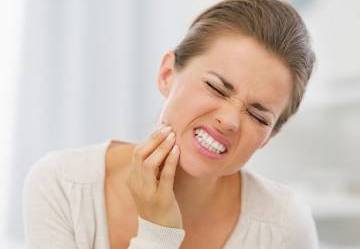 Sensibilità dentale: cause, sintomi e rimedi.